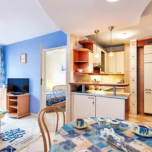 Alessia Apartament